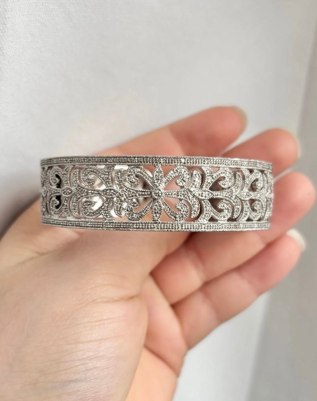 Leslie Greene Diamond Accent Filigree Bangle