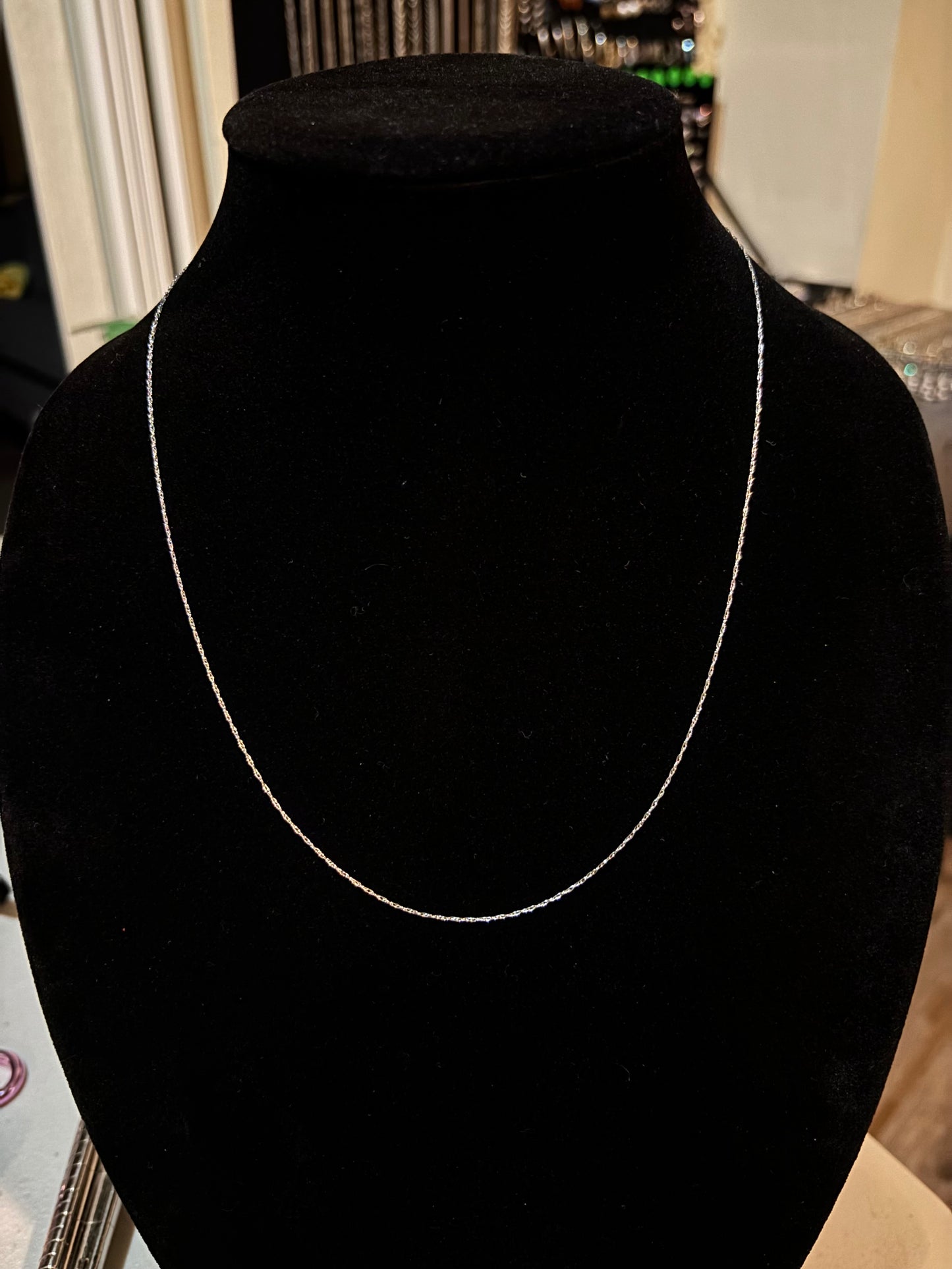 10K White Gold Chain