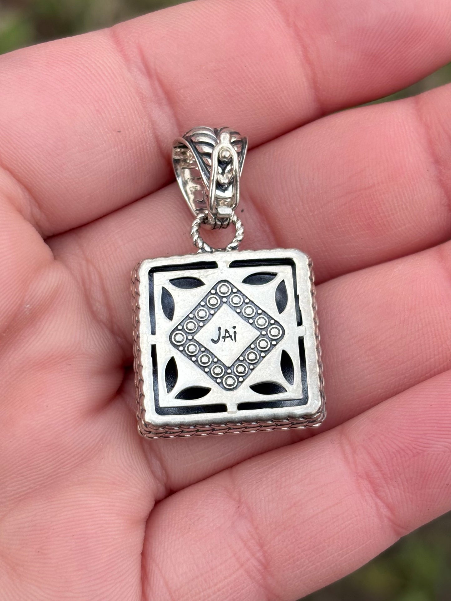 JAI by John Hardy Square Textured Pendant