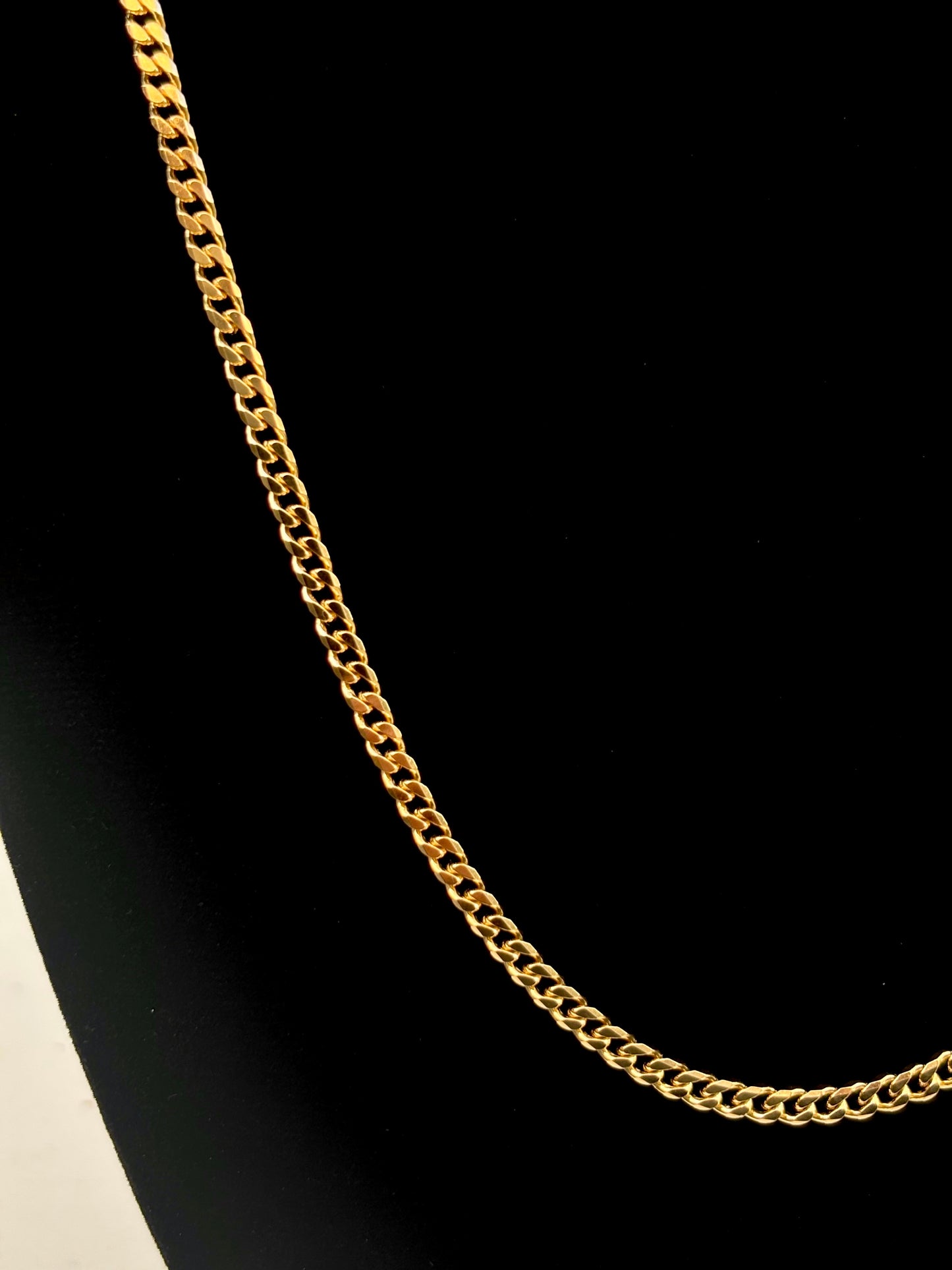 FaCad’oro 18k Gold Cuban Link Chain