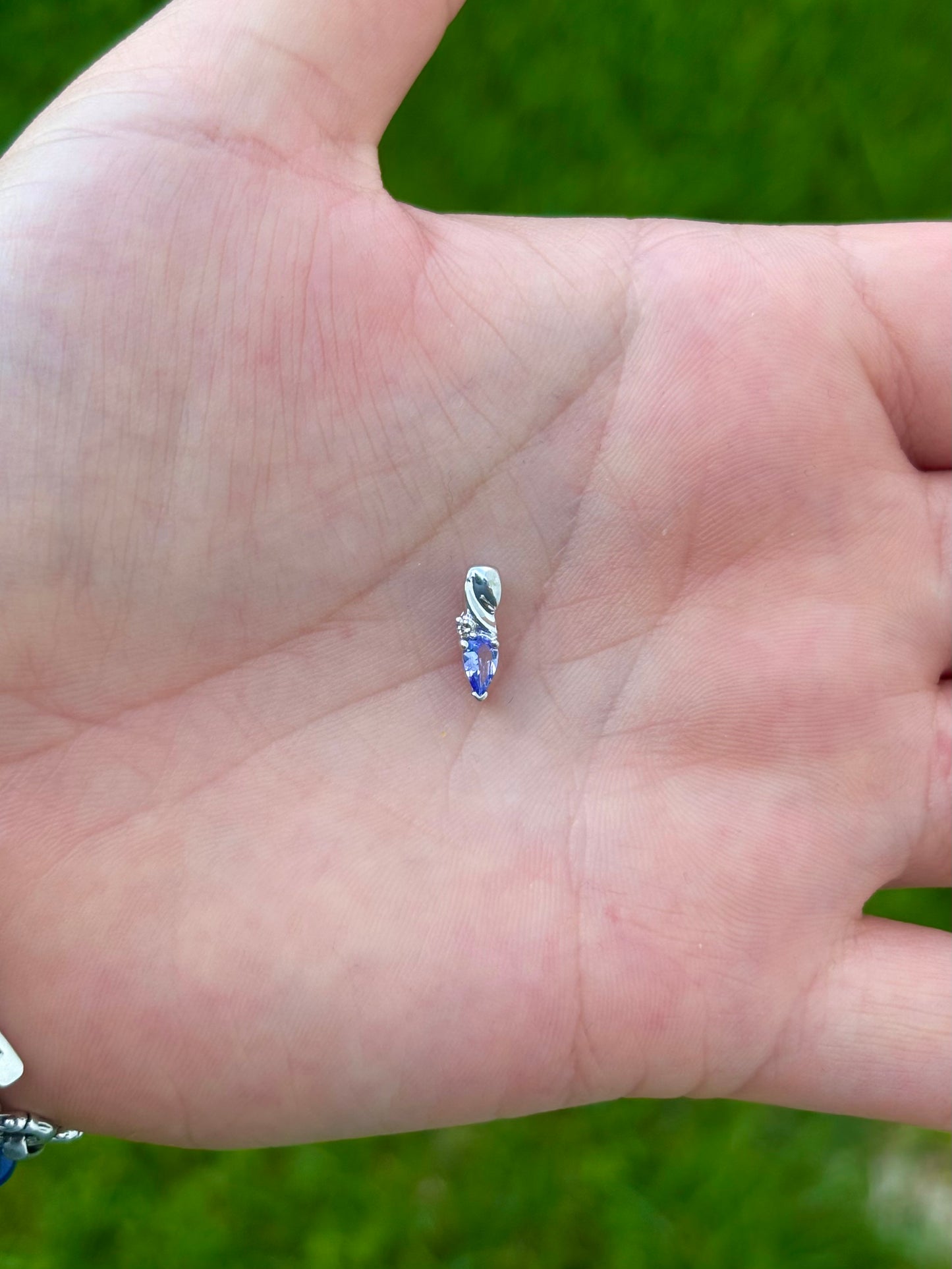 10K White Gold Pear Cut Tanzanite Diamond Pendant