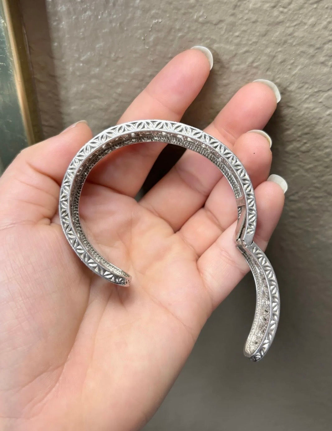 Leslie Greene Diamond Accent Filigree Bangle