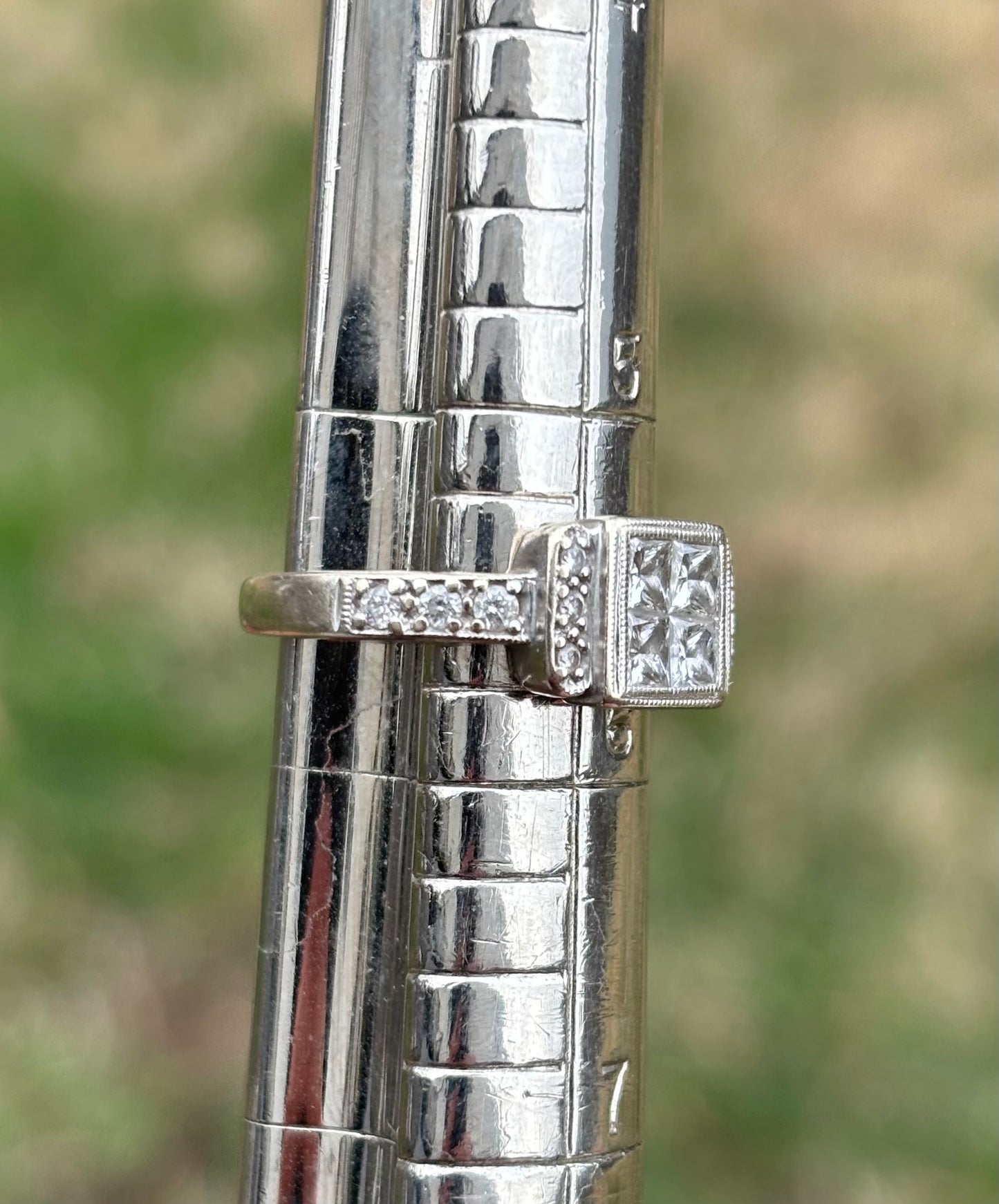 14k White Gold Natural Diamond Ring