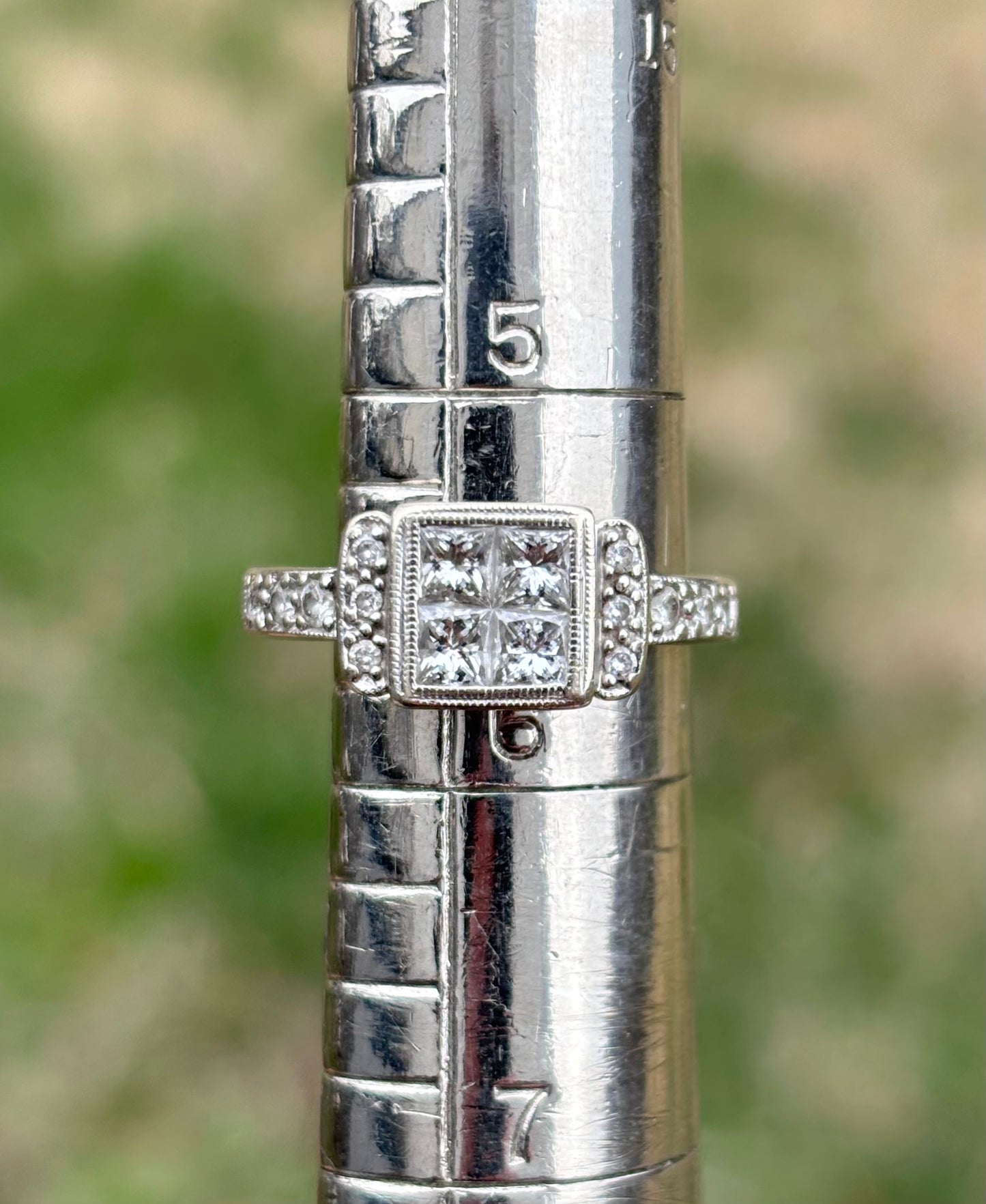 14k White Gold Natural Diamond Ring