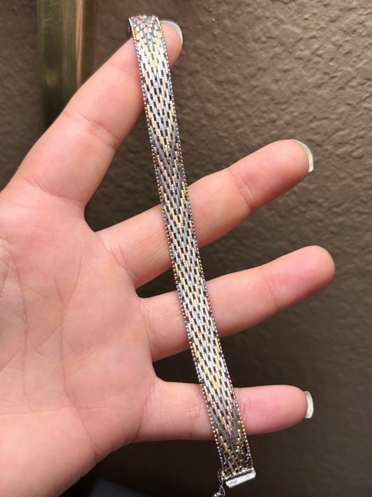 Tri-Color Matte & Gloss Bricked Arrows Bracelet