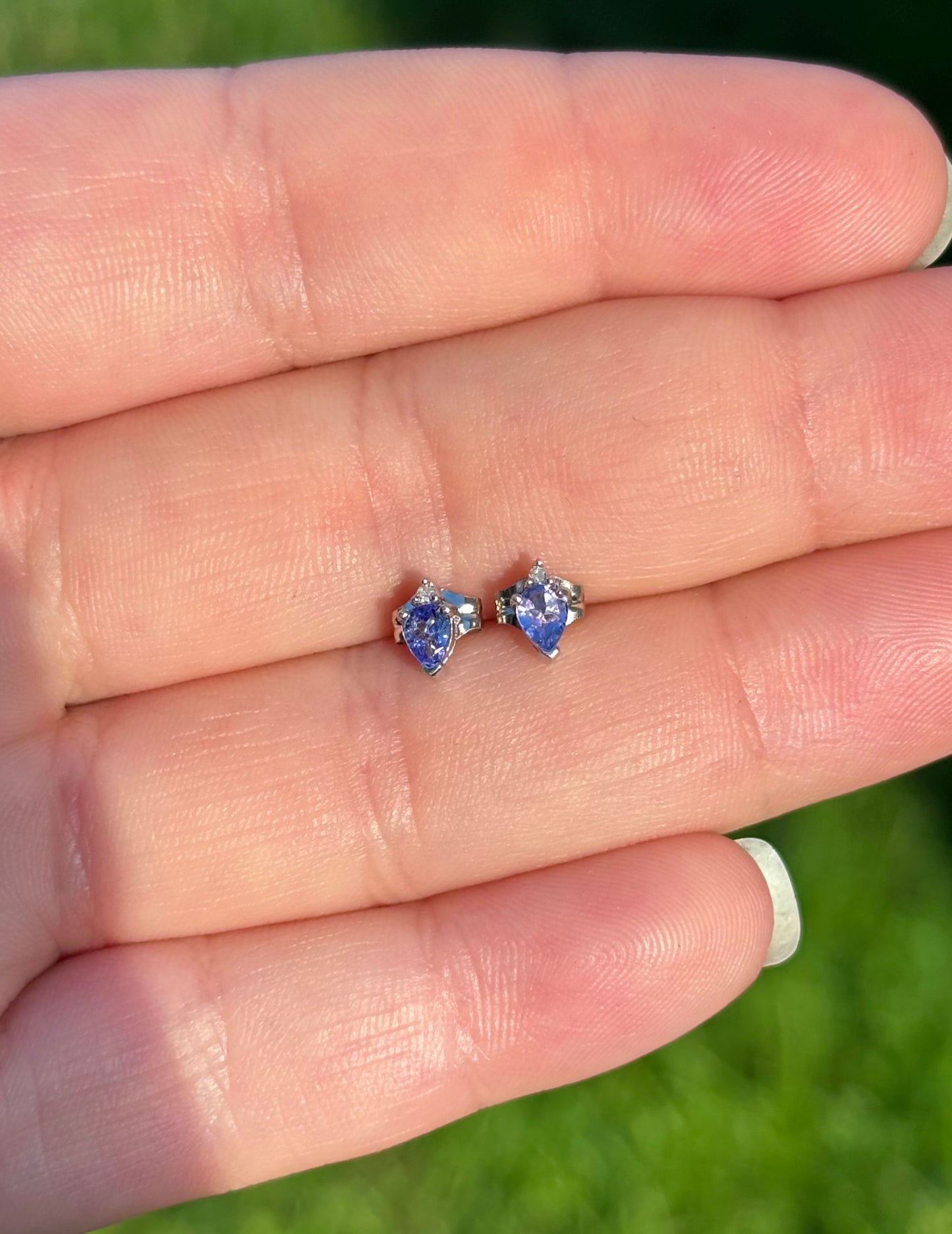 10k White Gold Pear Cut Tanzanite & Diamond Stud Earrings