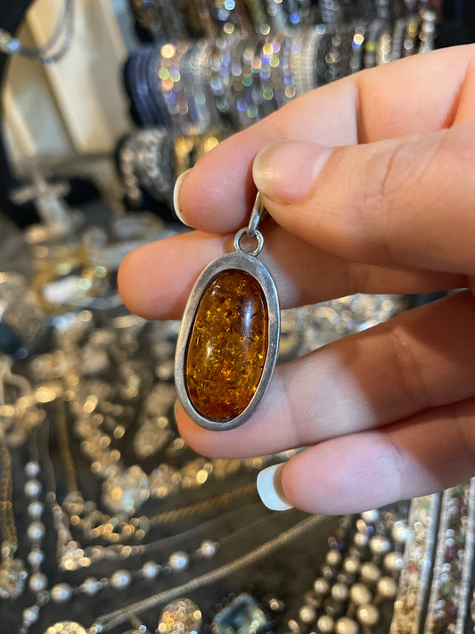 Amber Oval Pendant