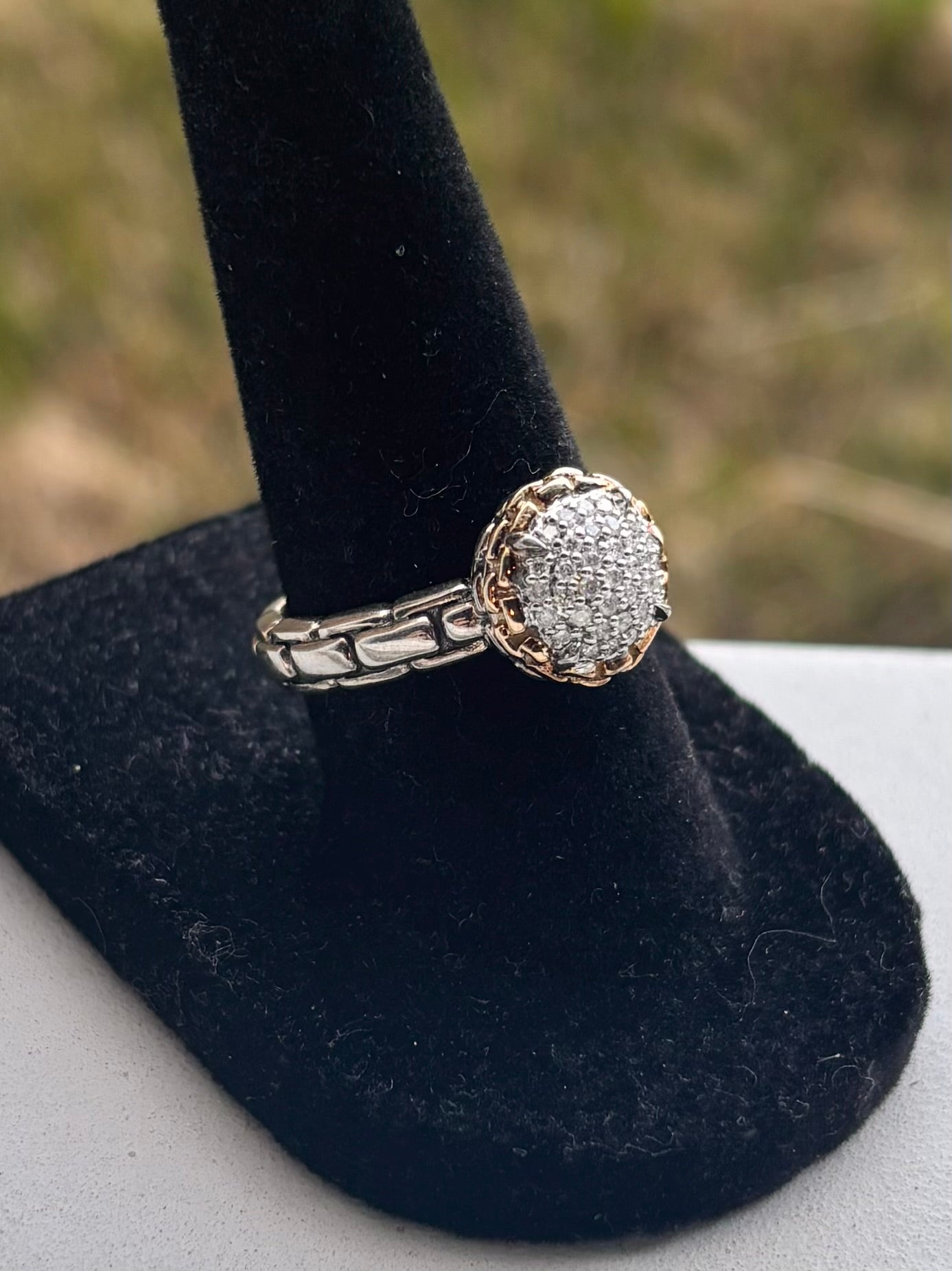 JAI by John Hardy Pave Diamonds in 14K Gold Chain Style Halo Ring