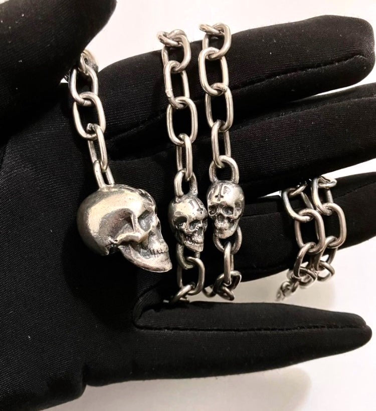 Skull Chain