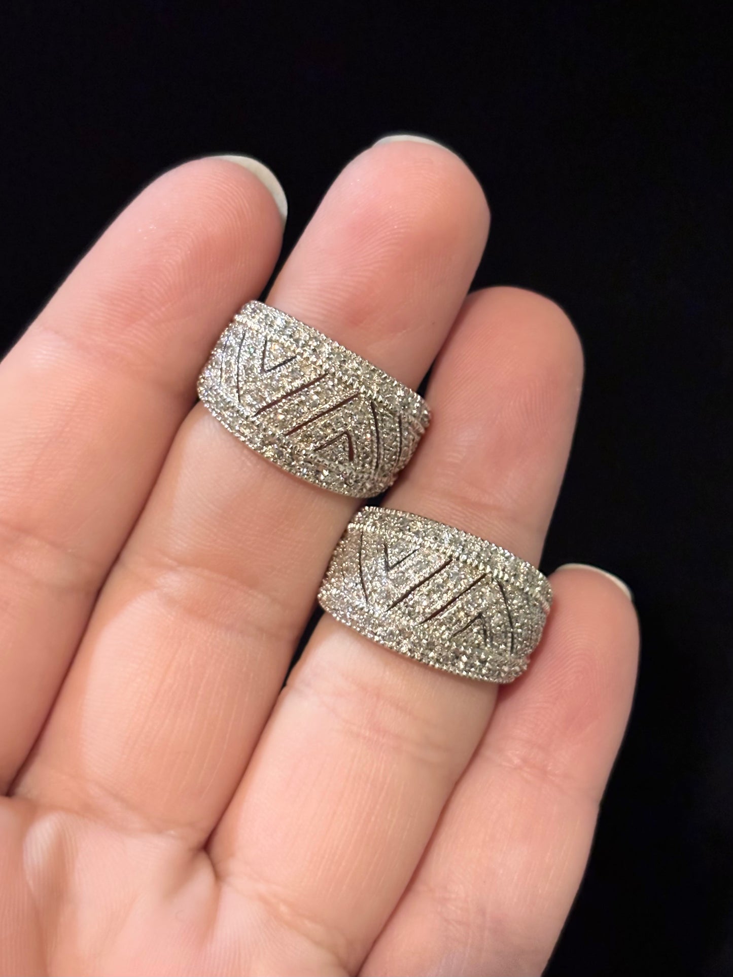 Natural Diamond Pinky Rings