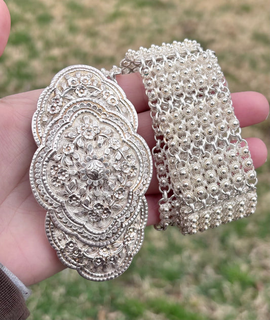 Solid Silver Ornate Floral Belt