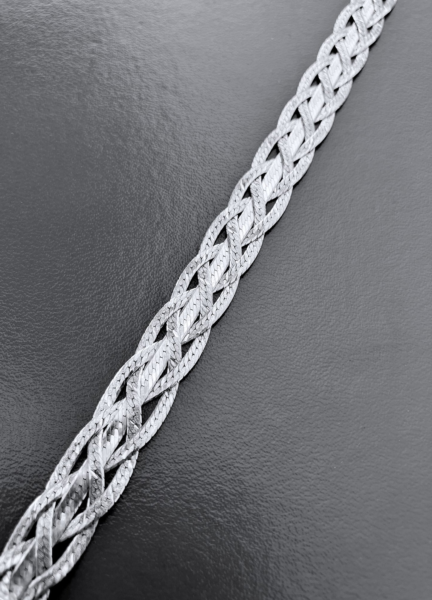 Woven Mid Strand Herringbone Bracelet