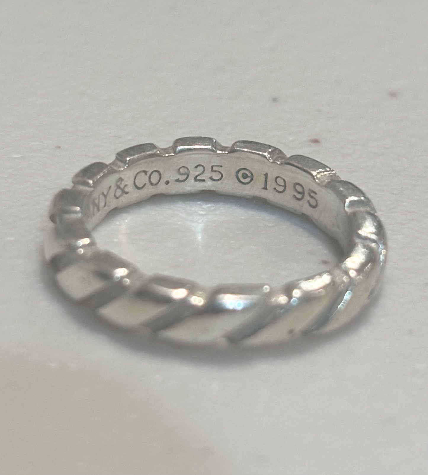 Vintage Tiffany & Co. 1995 Atlas Twist Ribbed Ring Sterling Silver