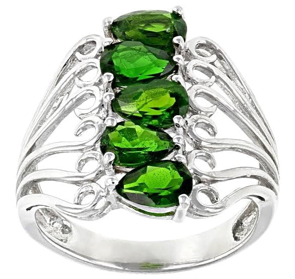 Pear Cut Chrome Diopside in Swirl Setting Ring